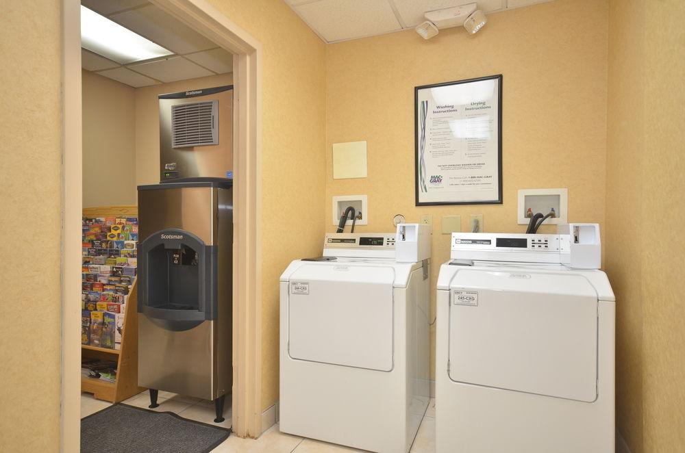 Holiday Inn Express Hotel & Suites Albuquerque Midtown By Ihg Kültér fotó