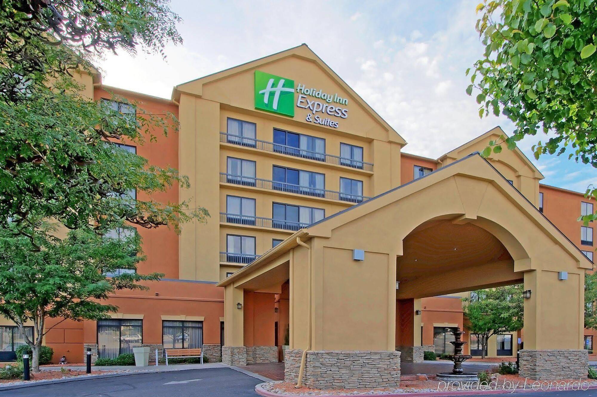 Holiday Inn Express Hotel & Suites Albuquerque Midtown By Ihg Kültér fotó