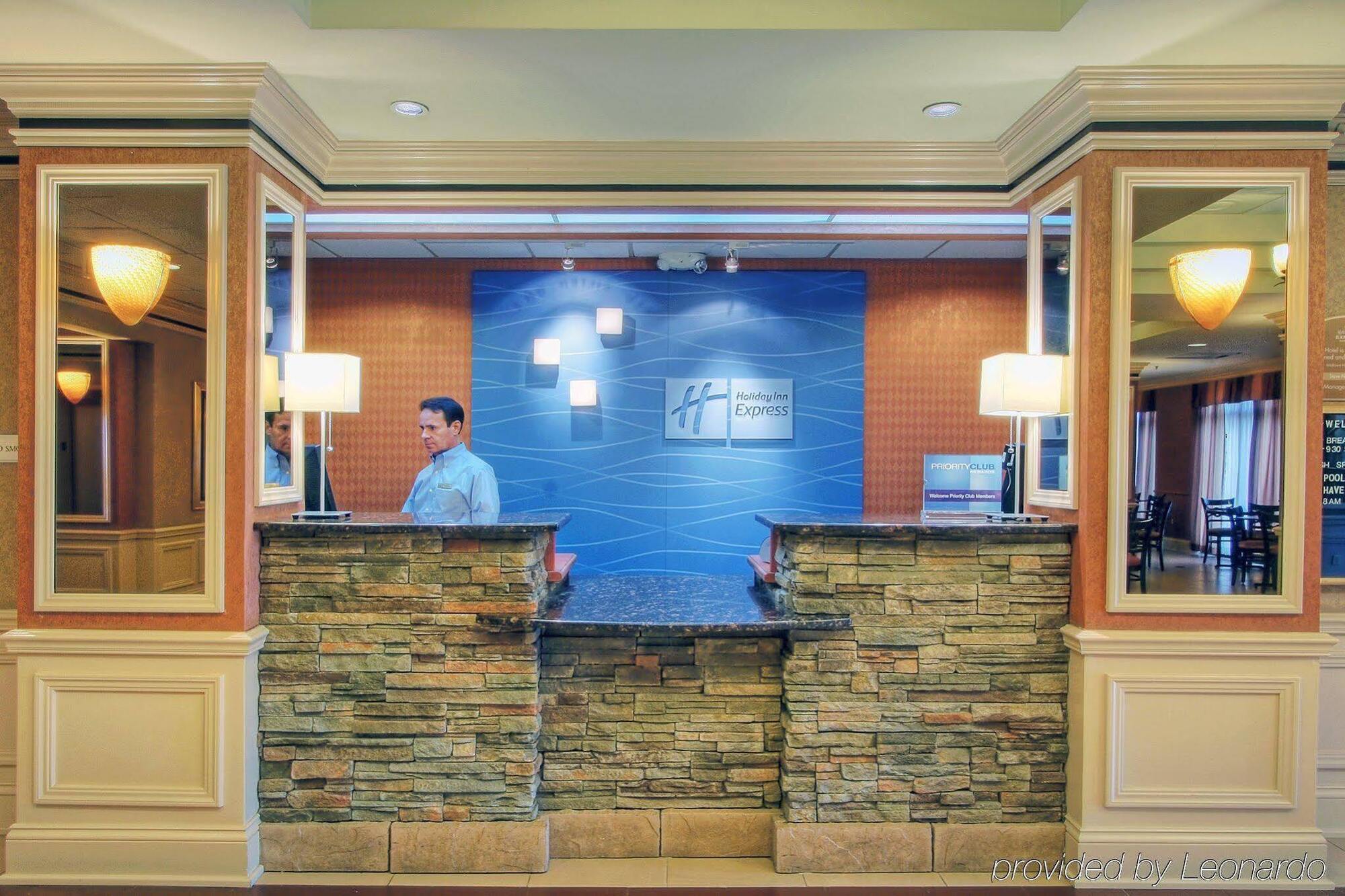 Holiday Inn Express Hotel & Suites Albuquerque Midtown By Ihg Kültér fotó